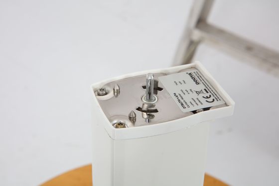 調節可能な柵の電気カーテン柵は滑車システムが付いているカーテン トラックにモーターを備えた