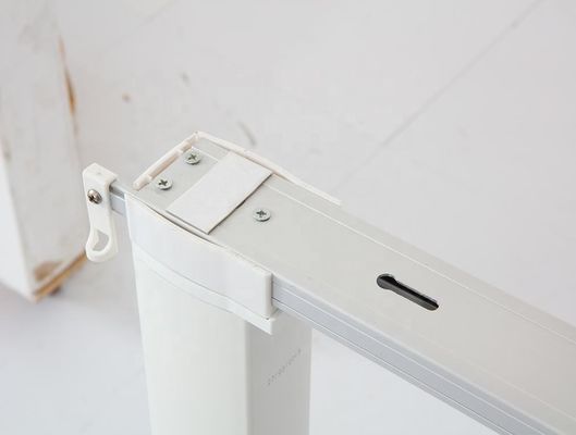 電気望遠鏡の無声カーテン トラック調節可能なアルミ合金材料