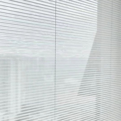 電気自動蜜蜂の巣のブラインド、細胞窓陰ポリエステル材料