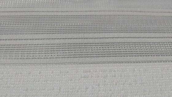 マットのチャコール グレーのカーテンは縦の240cmの幅の細い棒制御を盲目にする
