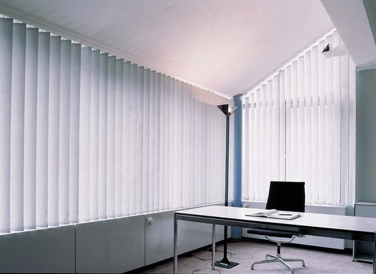 電気夢のカーテン トラック カーテン理性的な自動モーター落書きMiya Tmobile Le House Blinds